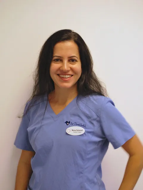 Bilde av ansatt ved veterinærklinikk